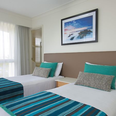 Beachcomber International Resort Coolangatta Exterior photo