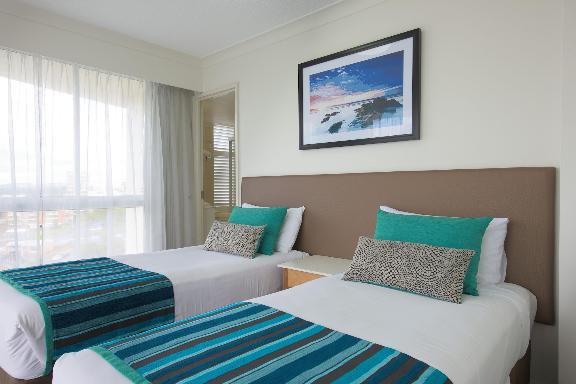 Beachcomber International Resort Coolangatta Exterior photo