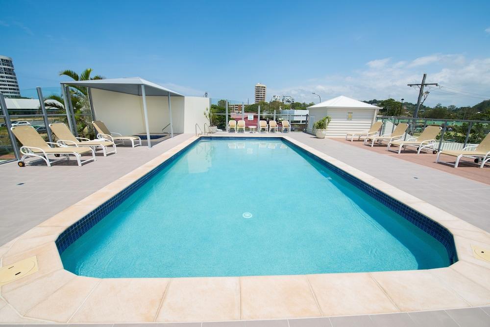 Beachcomber International Resort Coolangatta Exterior photo