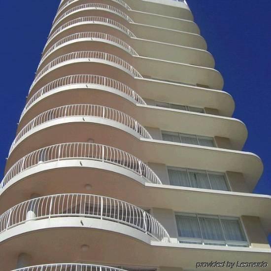 Beachcomber International Resort Coolangatta Exterior photo