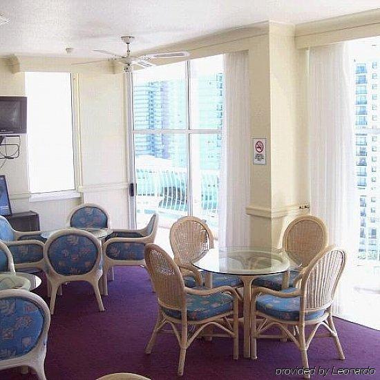 Beachcomber International Resort Coolangatta Exterior photo